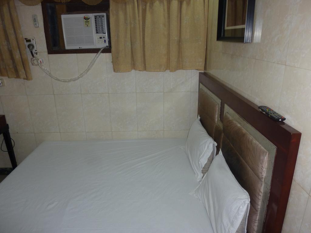 Hotel Jodiya - Near Cst Мумбаї Екстер'єр фото