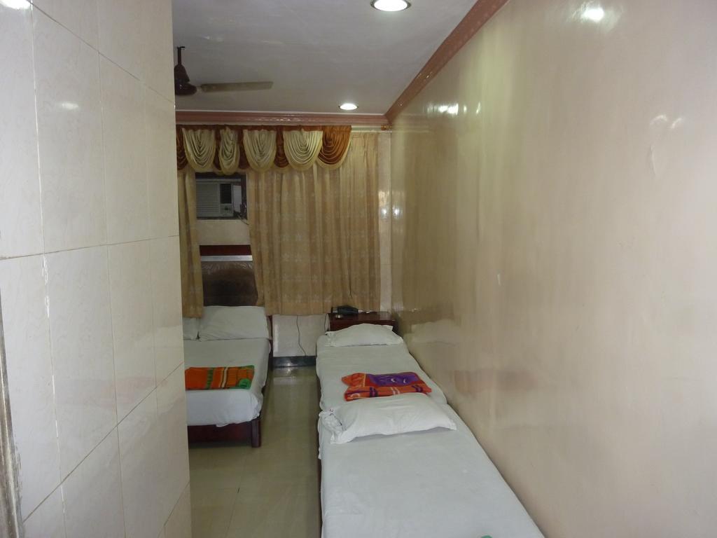 Hotel Jodiya - Near Cst Мумбаї Екстер'єр фото